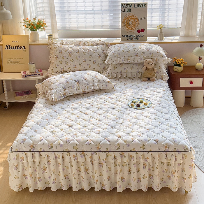 91家纺网 家纺一手货源 找家纺 （总）优家居工厂店 2026新款精仿棉夹棉床裙三件套水洗棉韩版公主风花边床裙直播外贸定制