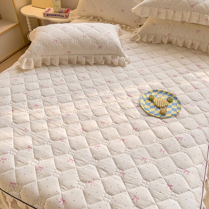 91家纺网 家纺一手货源 找家纺 优家居工厂店 2026新款精仿棉夹棉床裙三件套水洗棉韩版公主风花边床裙直播外贸定制 潘多拉-米