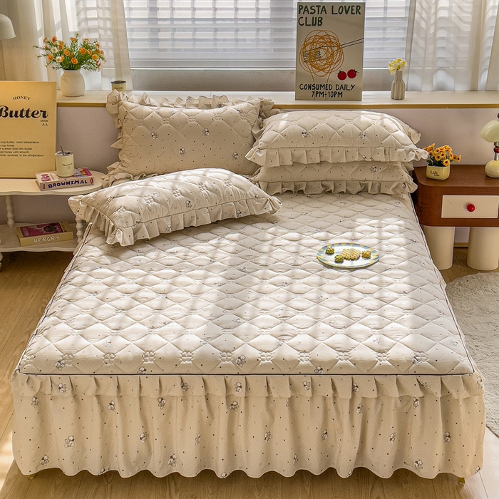 优家居工厂店 2026新款精仿棉夹棉床裙三件套水洗棉韩版公主风花边床裙直播外贸定制 星星熊