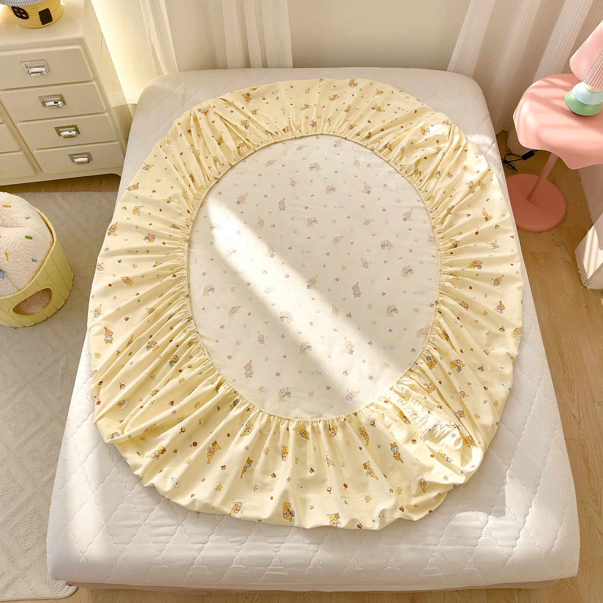 91家纺网 家纺一手货源 找家纺 DoDo 兜兜 2026年全棉纯棉可爱卡通单床笠 床笠单件 可爱星人-白