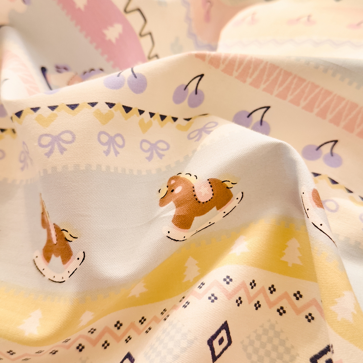 91家纺网 家纺一手货源 找家纺 DoDo 兜兜 2026年全棉纯棉可爱卡通单床笠 床笠单件 彩虹小马驹