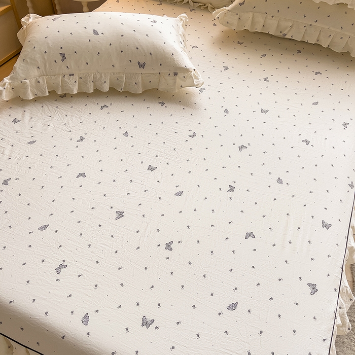 91家纺网 家纺一手货源 找家纺 优家居工厂店 2026新款精仿棉床裙四件套水洗棉韩版公主风花边床裙单被套直播外贸定制 蝶舞翩翩