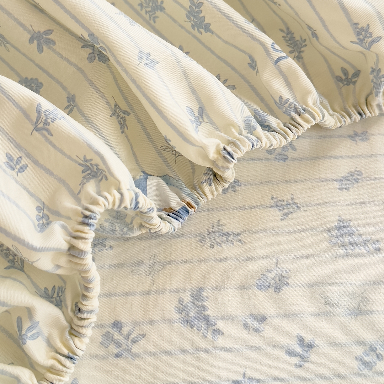 91家纺网 家纺一手货源 找家纺 DoDo 兜兜 2026年全棉纯棉可爱卡通单床笠 床笠单件 云朵小飞马