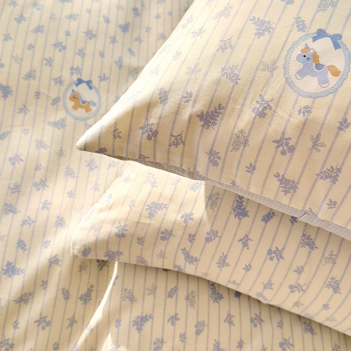 91家纺网 家纺一手货源 找家纺 DoDo 兜兜 2026年全棉纯棉可爱卡通单枕套 枕套单件 云朵小飞马