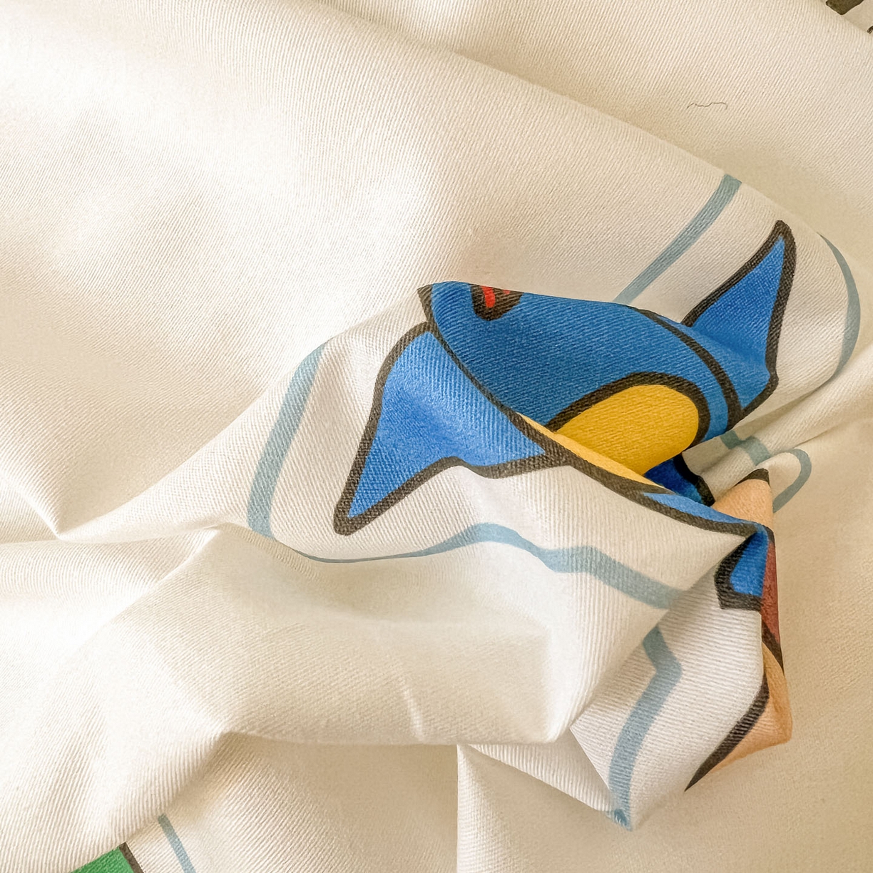 91家纺网 家纺一手货源 找家纺 浩诚 2026新款蜡笔小新正版授权全棉卡通四件套 小新乐园