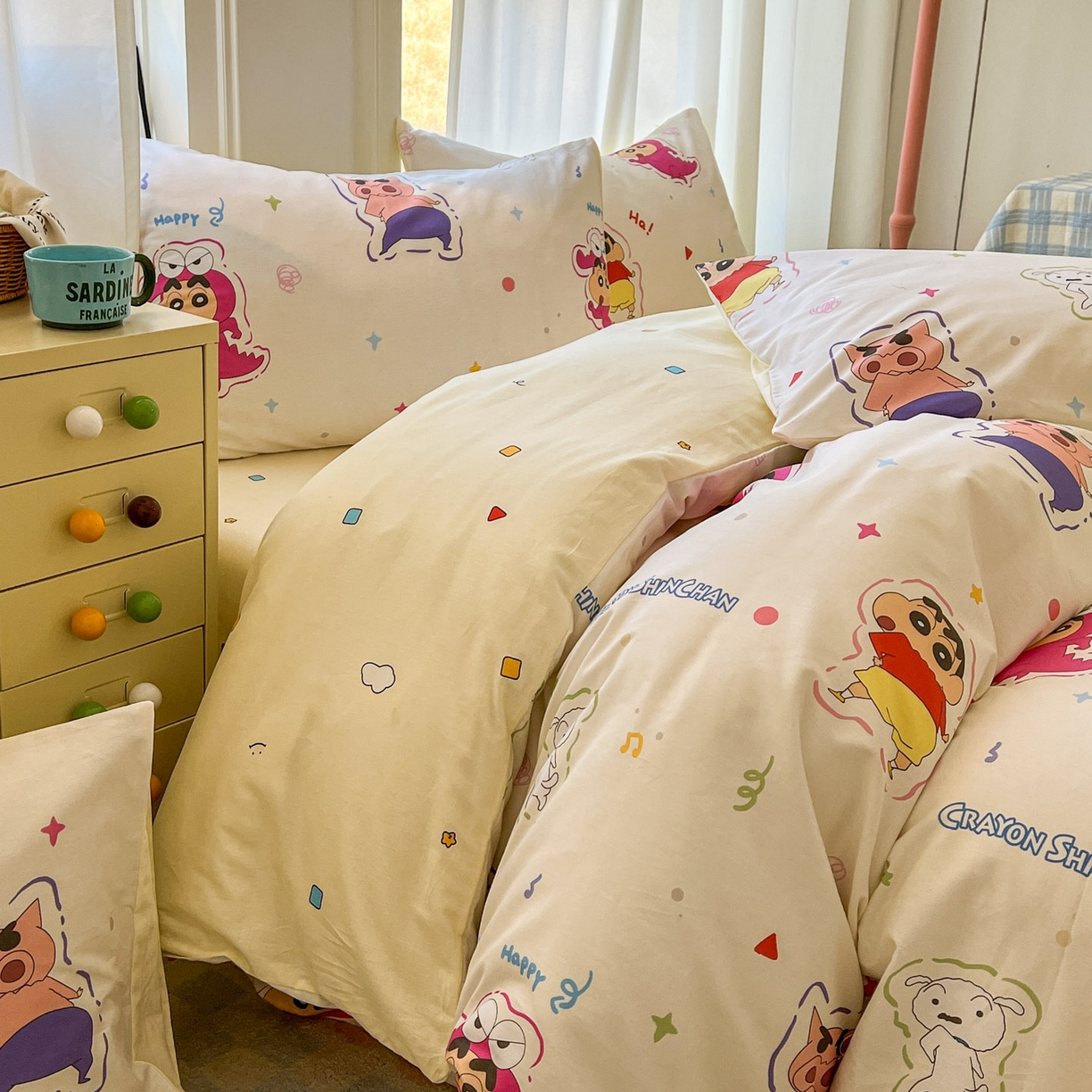 91家纺网 家纺一手货源 找家纺 浩诚 2026新款蜡笔小新正版授权全棉卡通四件套 圈圈小新