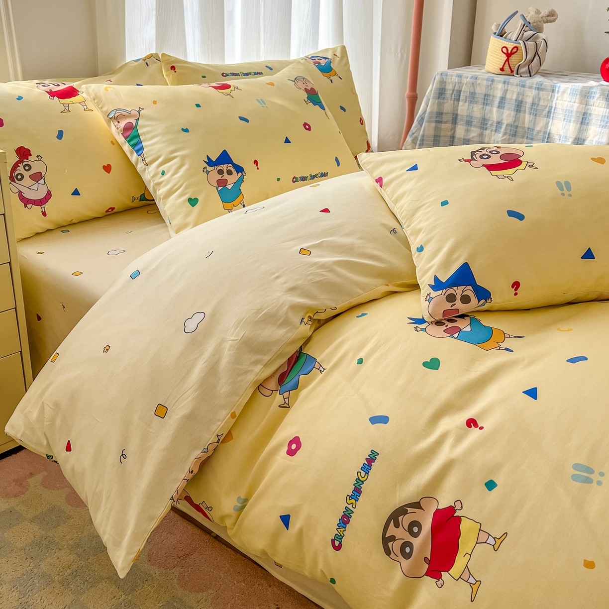 91家纺网 家纺一手货源 找家纺 浩诚 2026新款蜡笔小新正版授权全棉卡通四件套 快乐小新