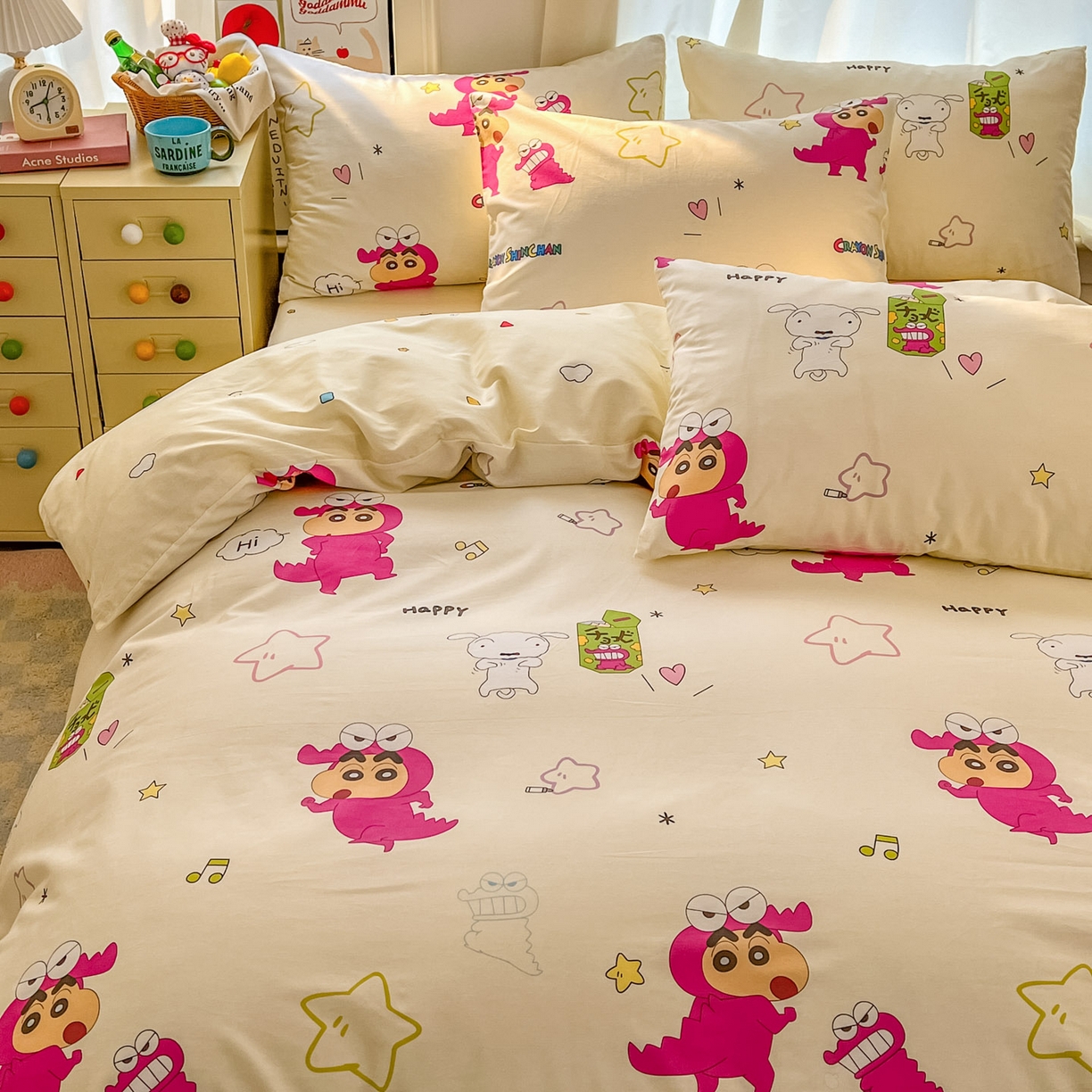 91家纺网 家纺一手货源 找家纺 浩诚 2026新款蜡笔小新正版授权全棉卡通四件套 萌趣小新