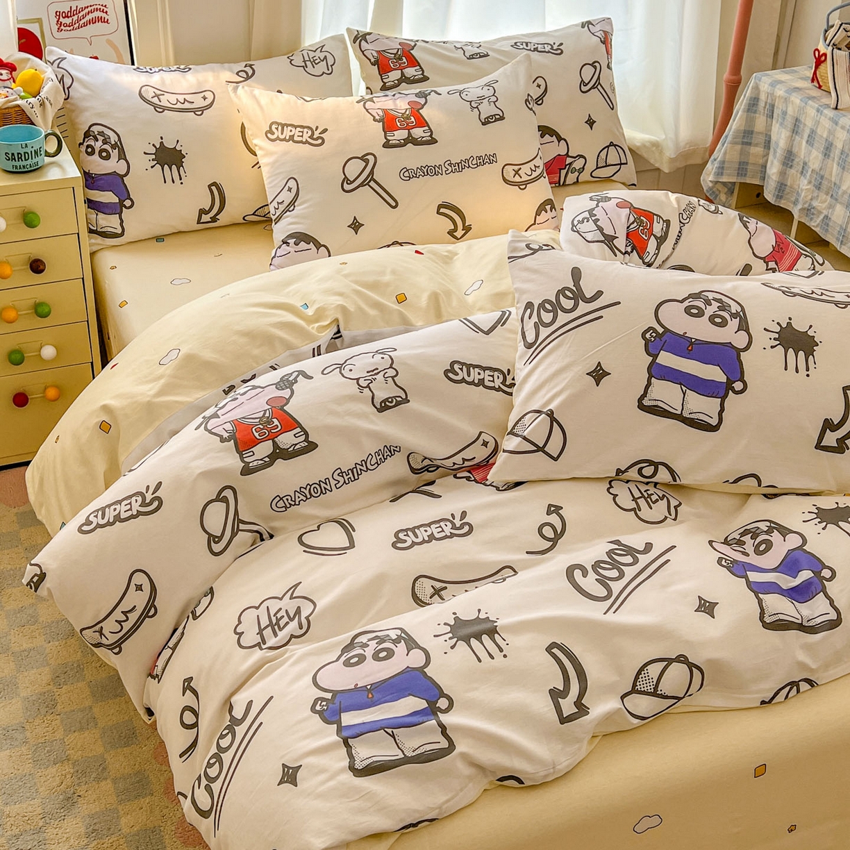 91家纺网 家纺一手货源 找家纺 浩诚 2026新款蜡笔小新正版授权全棉卡通四件套 滑板小新