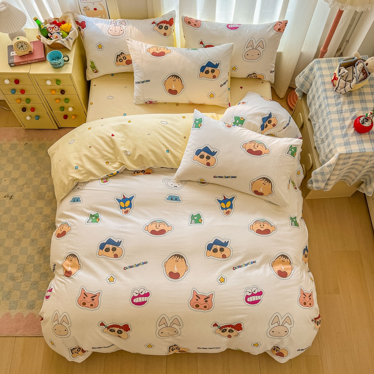 91家纺网 家纺一手货源 找家纺 浩诚 2026新款蜡笔小新正版授权全棉卡通四件套 小新乐园