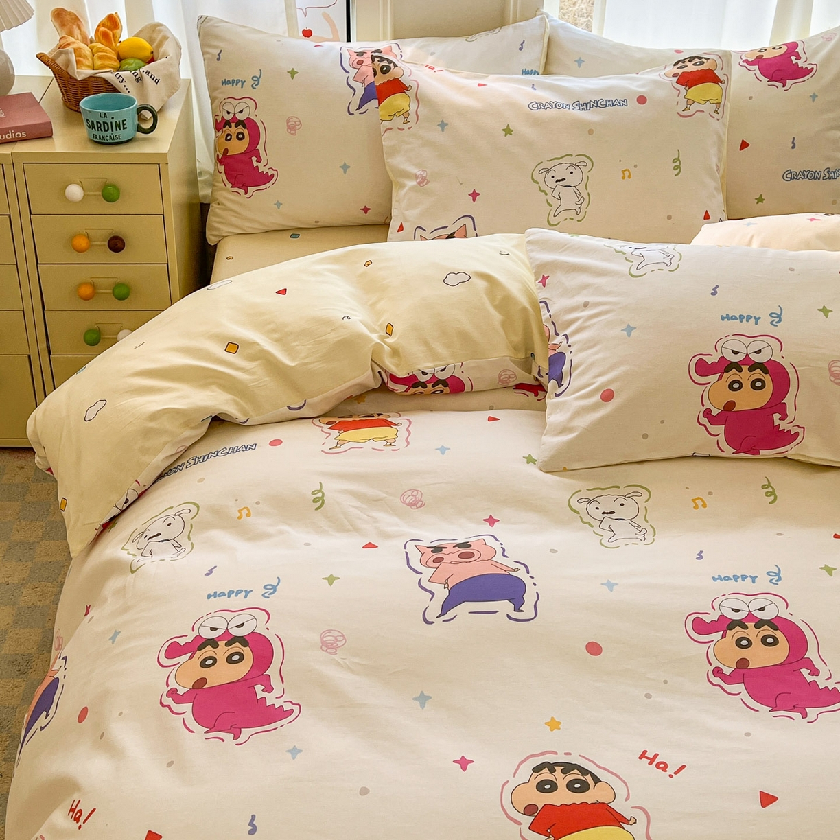 91家纺网 家纺一手货源 找家纺 浩诚 2026新款蜡笔小新正版授权全棉卡通四件套 圈圈小新