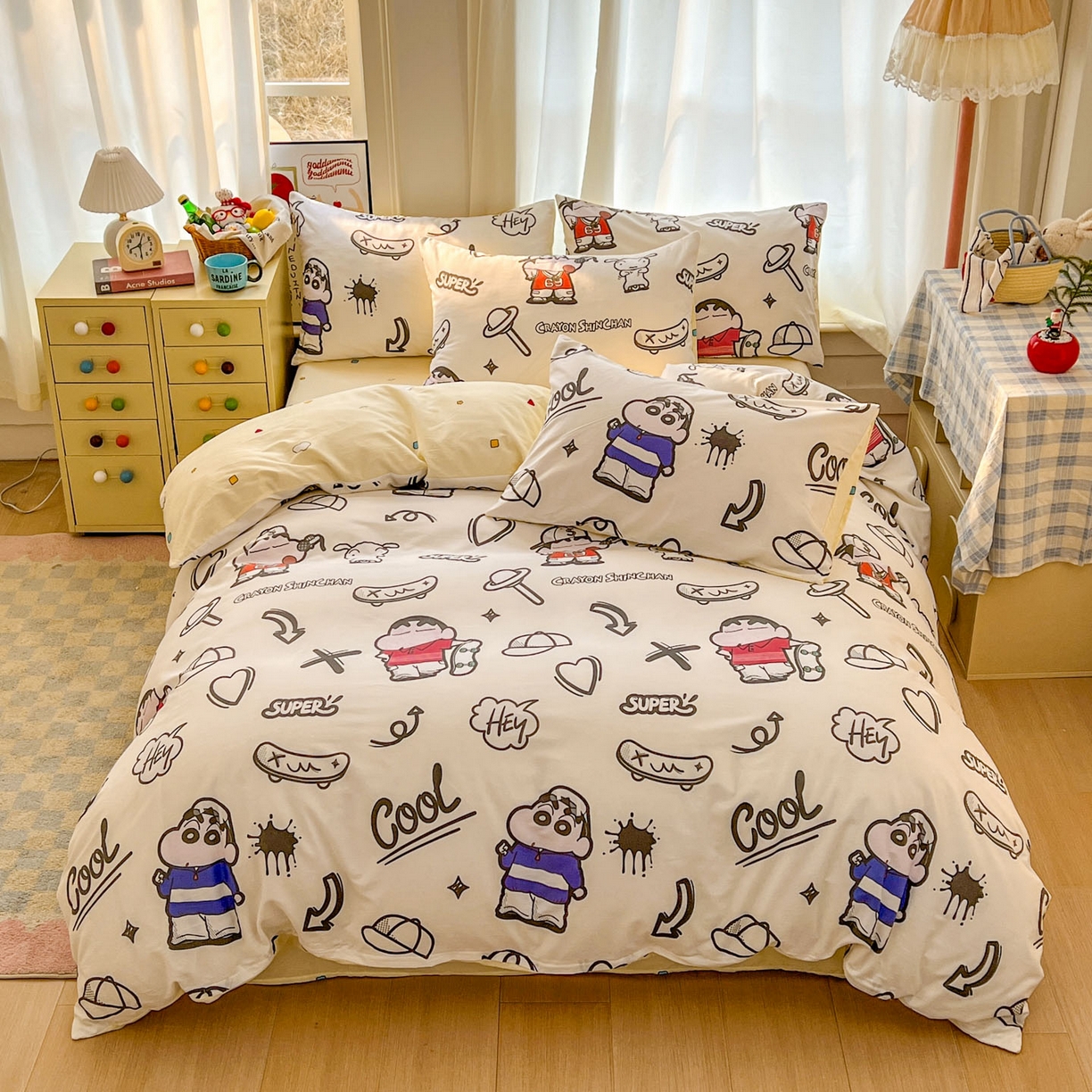 91家纺网 家纺一手货源 找家纺 浩诚 2026新款蜡笔小新正版授权全棉卡通四件套 滑板小新