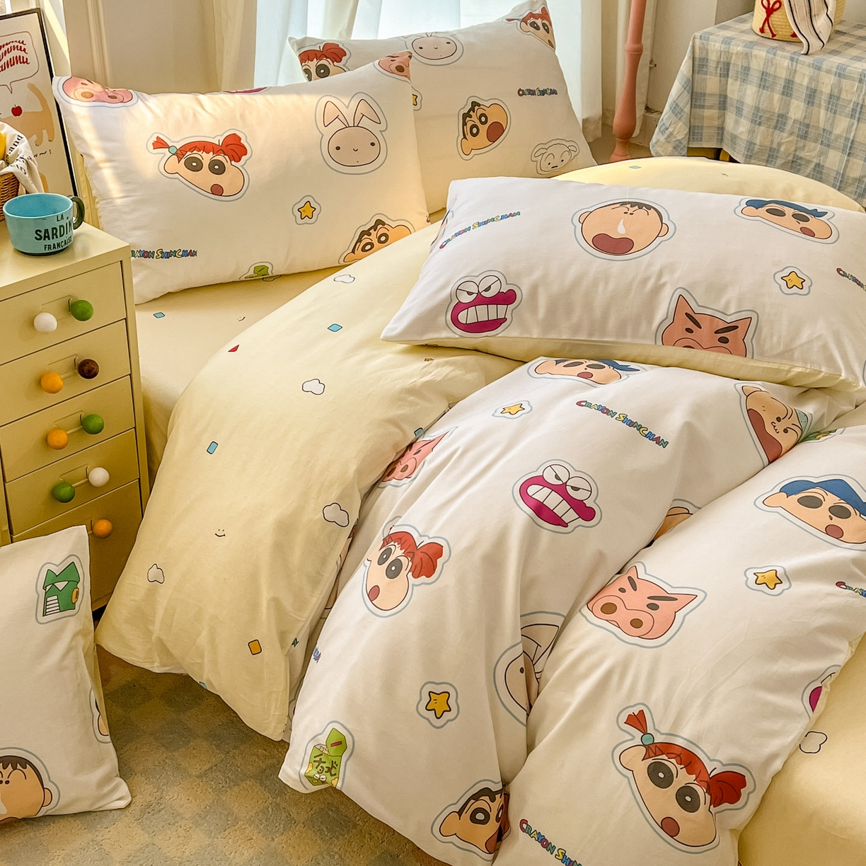 91家纺网 家纺一手货源 找家纺 浩诚 2026新款蜡笔小新正版授权全棉卡通四件套 小新乐园