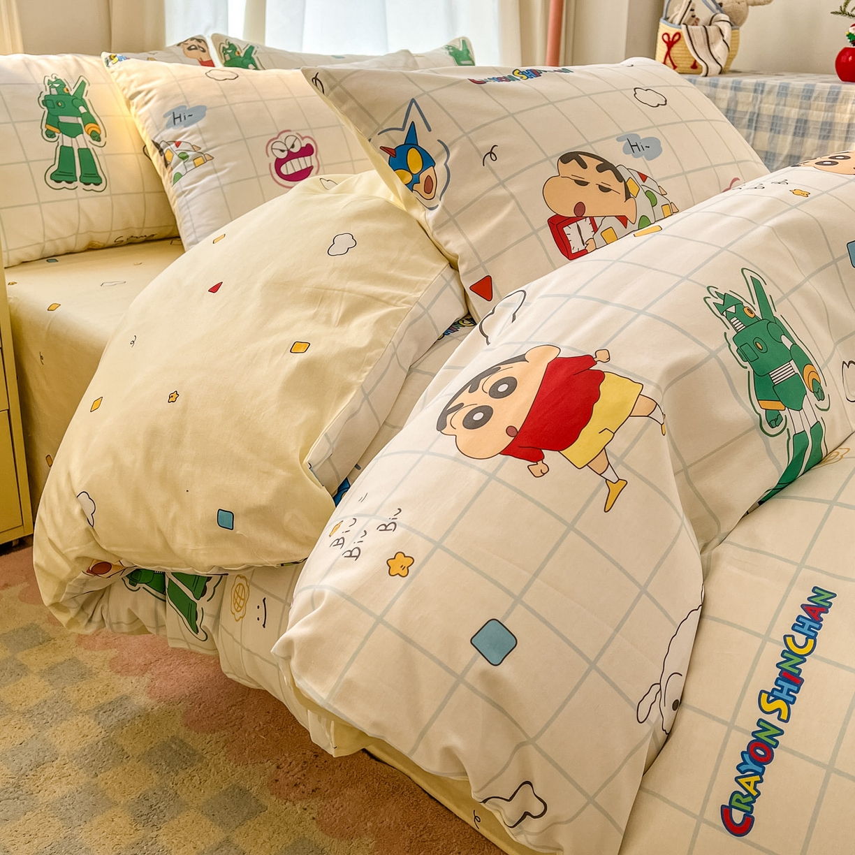 91家纺网 家纺一手货源 找家纺 浩诚 2026新款蜡笔小新正版授权全棉卡通四件套 方格小新