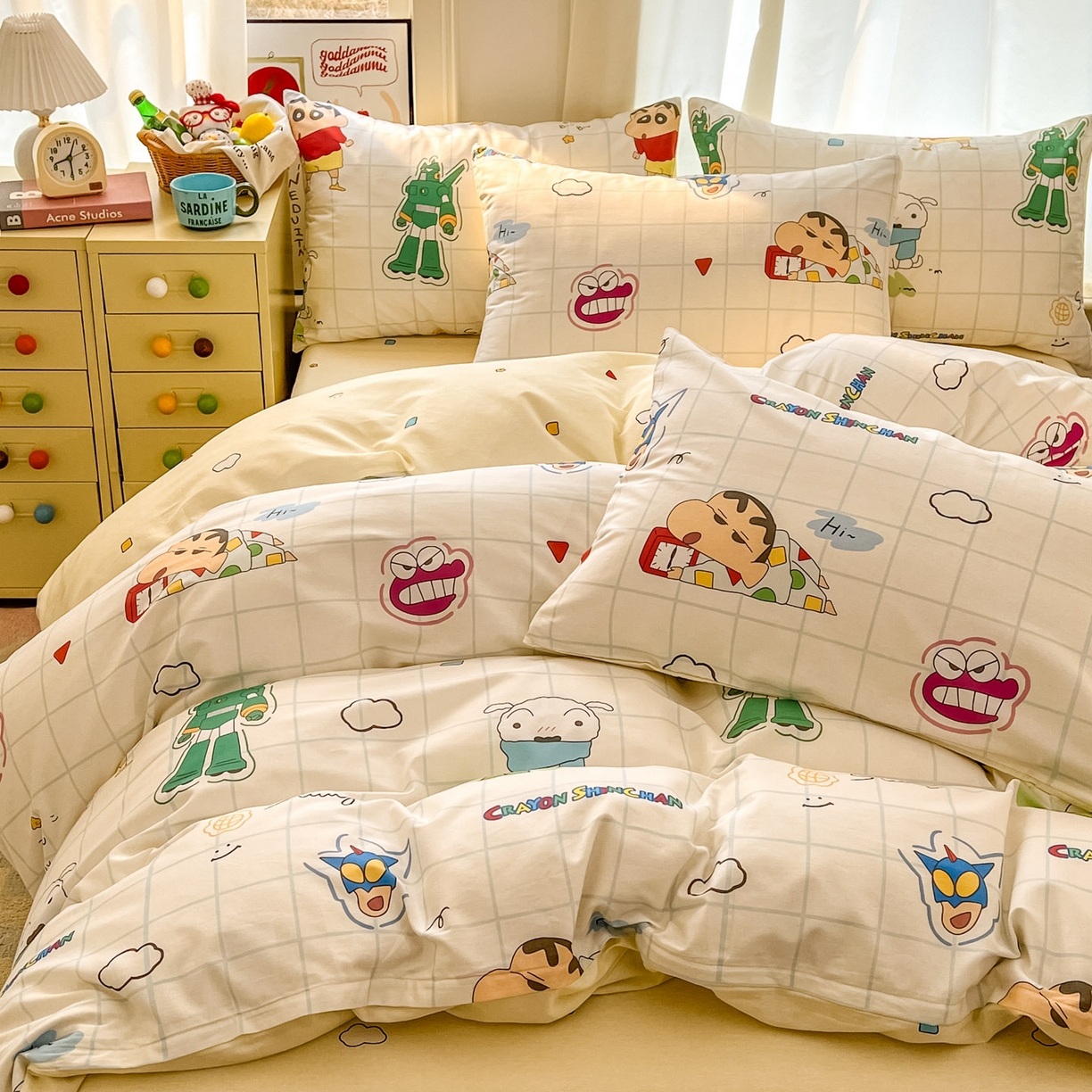 91家纺网 家纺一手货源 找家纺 浩诚 2026新款蜡笔小新正版授权全棉卡通四件套 方格小新