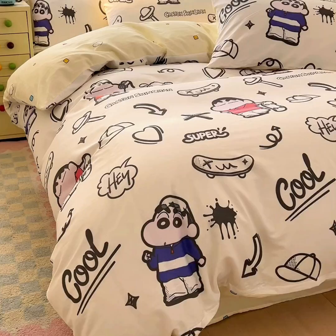 91家纺网 家纺一手货源 找家纺 浩诚 2026新款蜡笔小新正版授权全棉卡通四件套 滑板小新