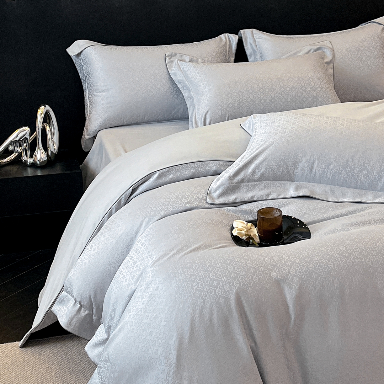 91家纺网 家纺一手货源 找家纺 置顶家纺 2026新款运吉亲肤提花麻绳系列四件套 运吉-瓷器蓝