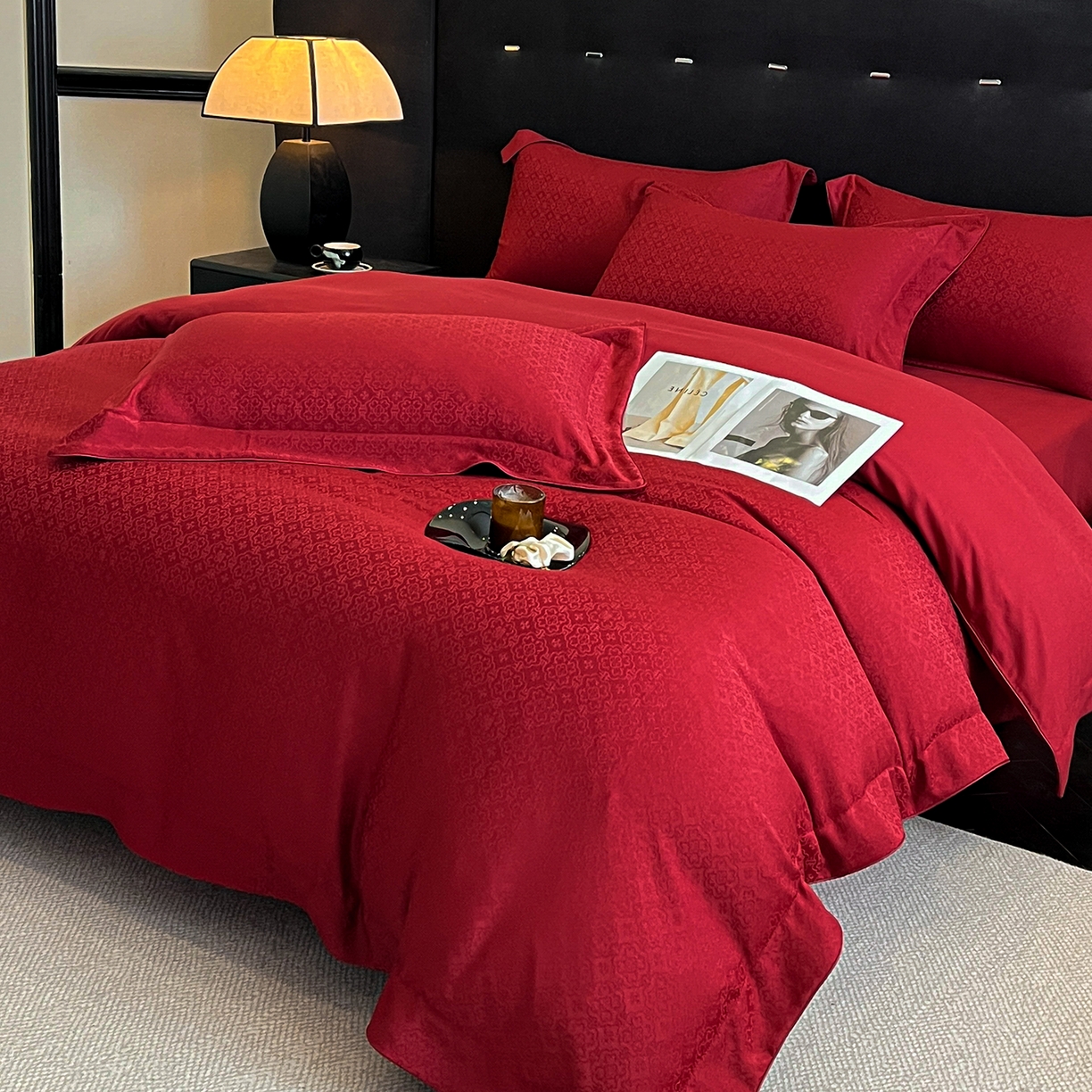 91家纺网 家纺一手货源 找家纺 置顶家纺 2026新款运吉亲肤提花麻绳系列四件套 运吉-大红