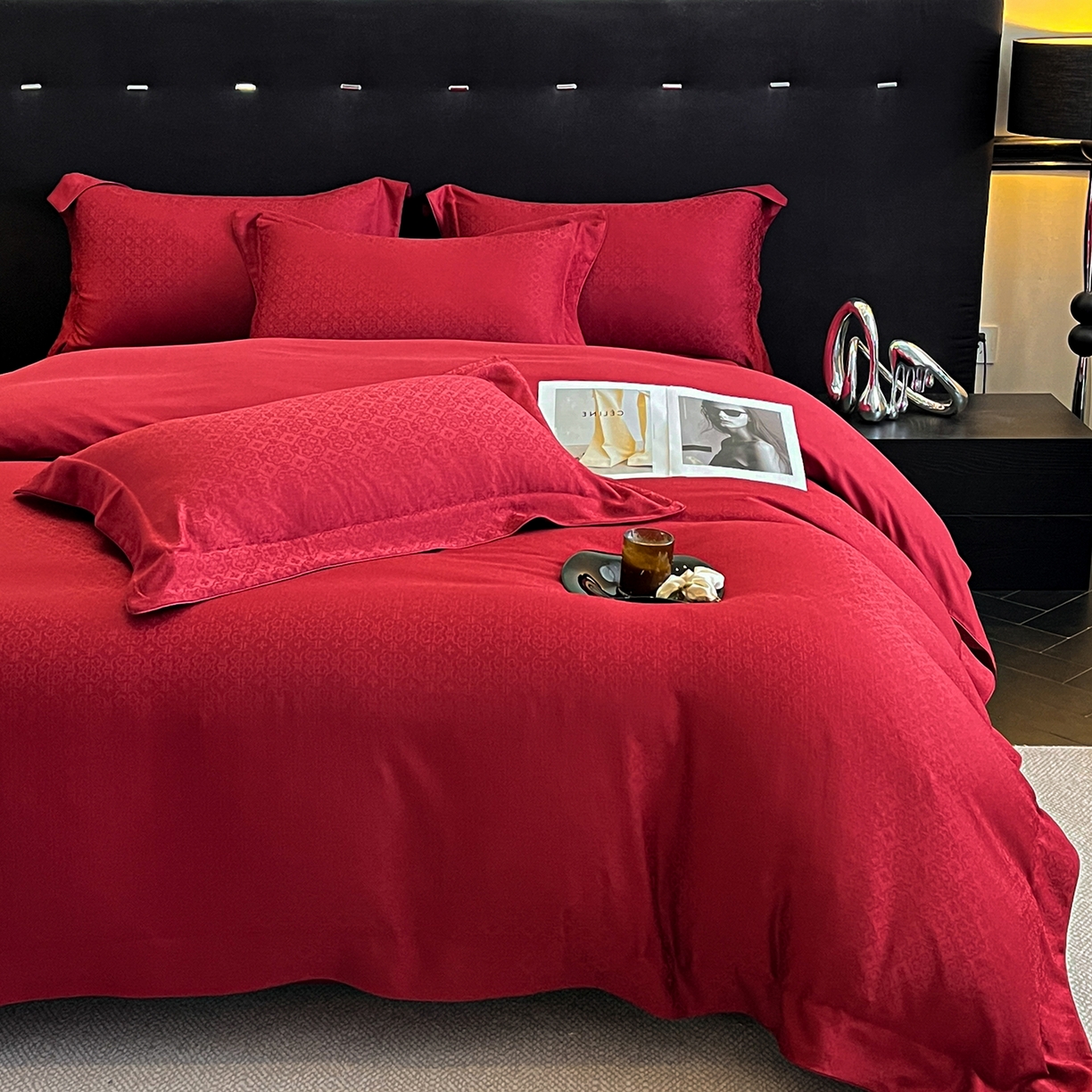 91家纺网 家纺一手货源 找家纺 置顶家纺 2026新款运吉亲肤提花麻绳系列四件套 运吉-大红