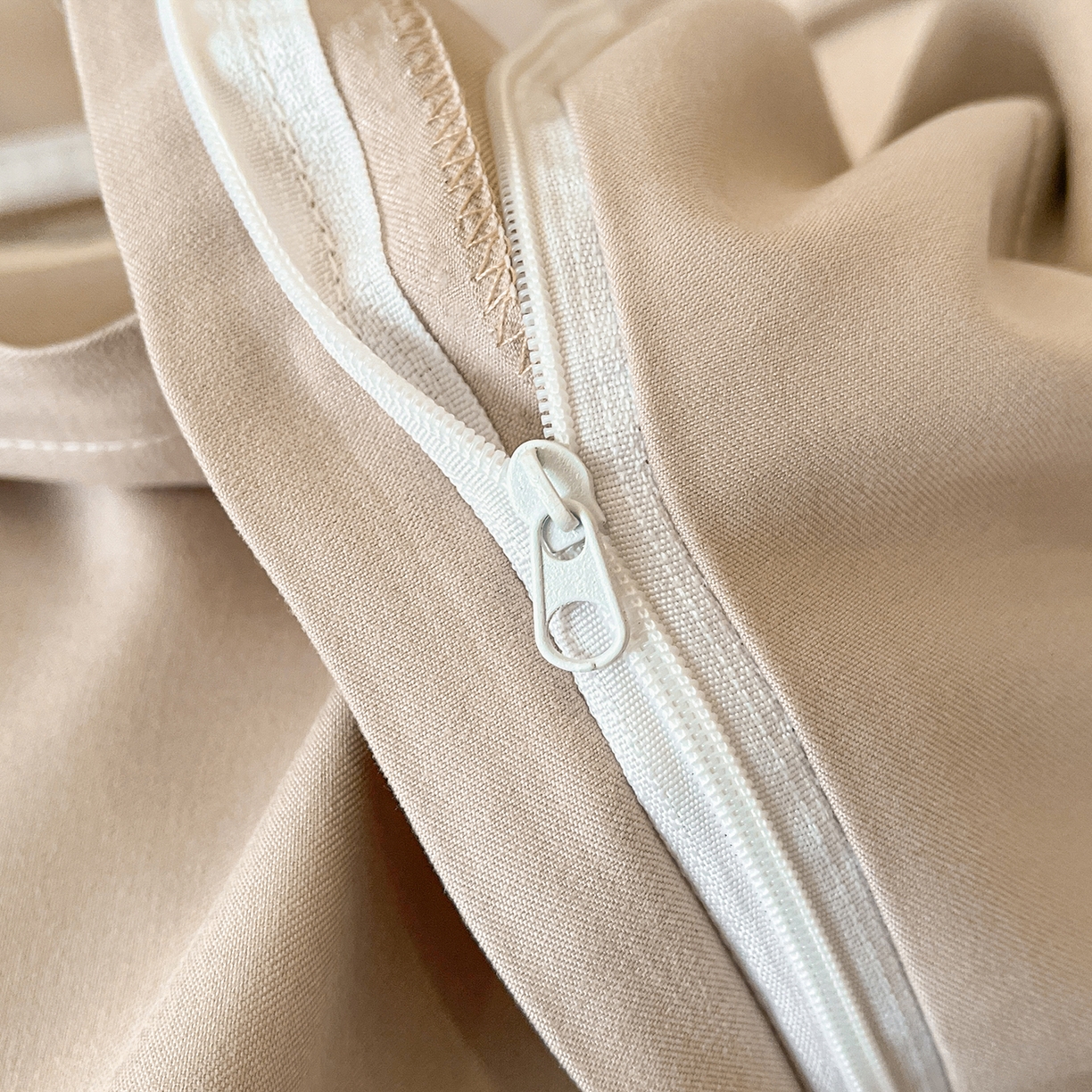 91家纺网 家纺一手货源 找家纺 置顶家纺 2026新款运吉亲肤提花麻绳系列四件套 运吉-奶咖