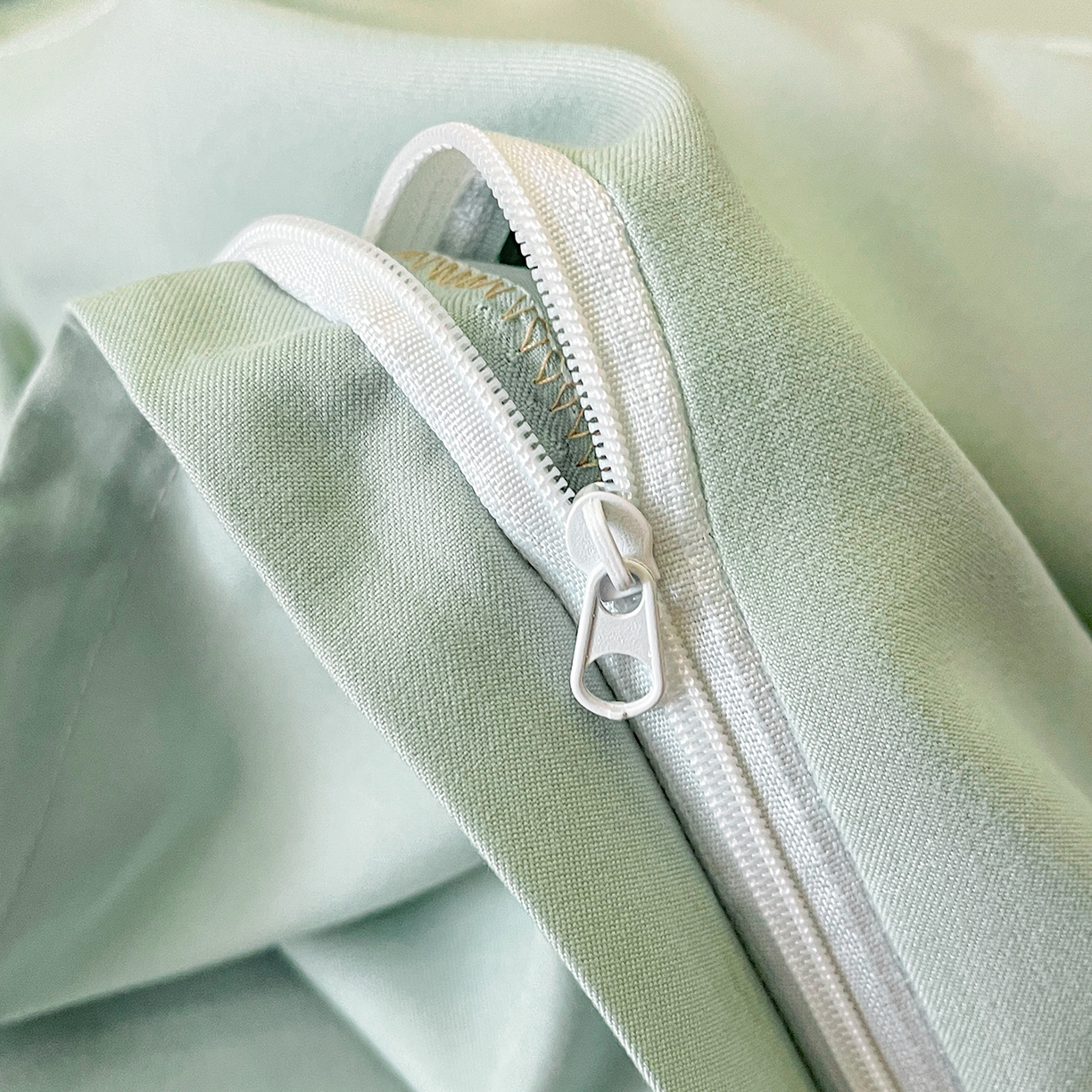 91家纺网 家纺一手货源 找家纺 置顶家纺 2026新款运吉亲肤提花麻绳系列四件套 运吉-水蓝