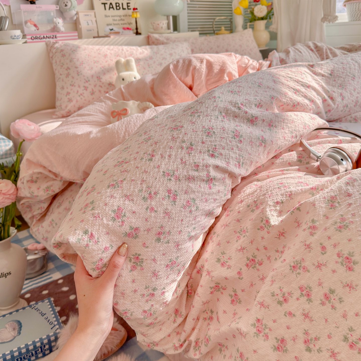 91家纺网 家纺一手货源 找家纺 优选 2026新款110g小清新高克重高品质直播热卖款A类泡芙棉双层纱四件套 蔷薇絮