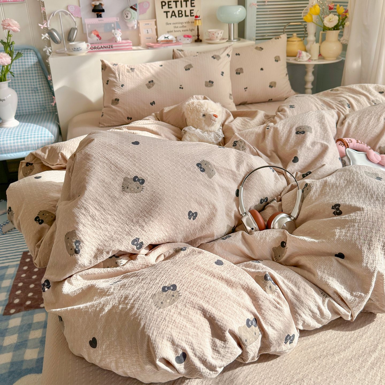 91家纺网 家纺一手货源 找家纺 优选 2026新款110g小清新高克重高品质直播热卖款A类泡芙棉双层纱四件套 咖色凯蒂