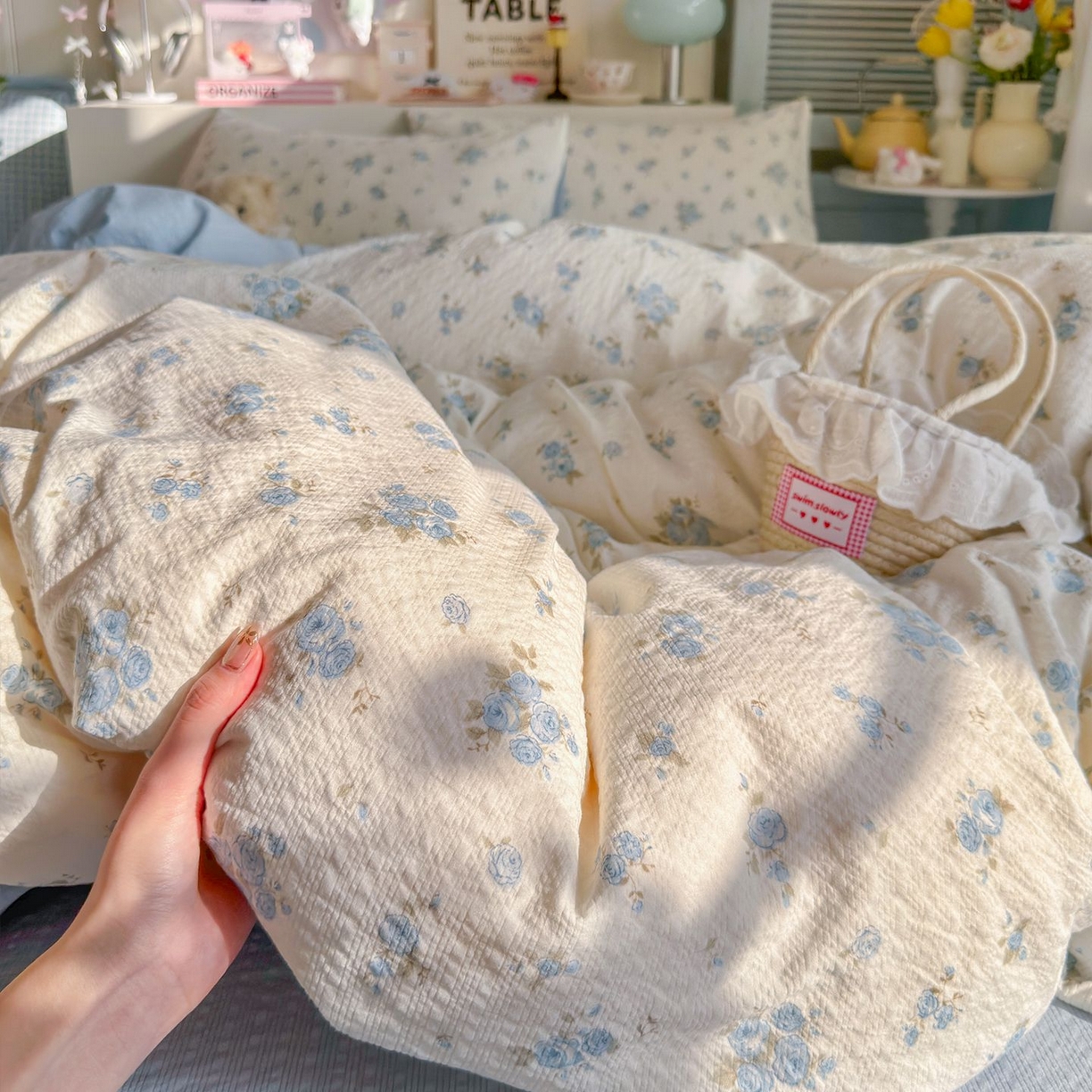 91家纺网 家纺一手货源 找家纺 优选 2026新款110g小清新高克重高品质直播热卖款A类泡芙棉双层纱四件套 蓝萱