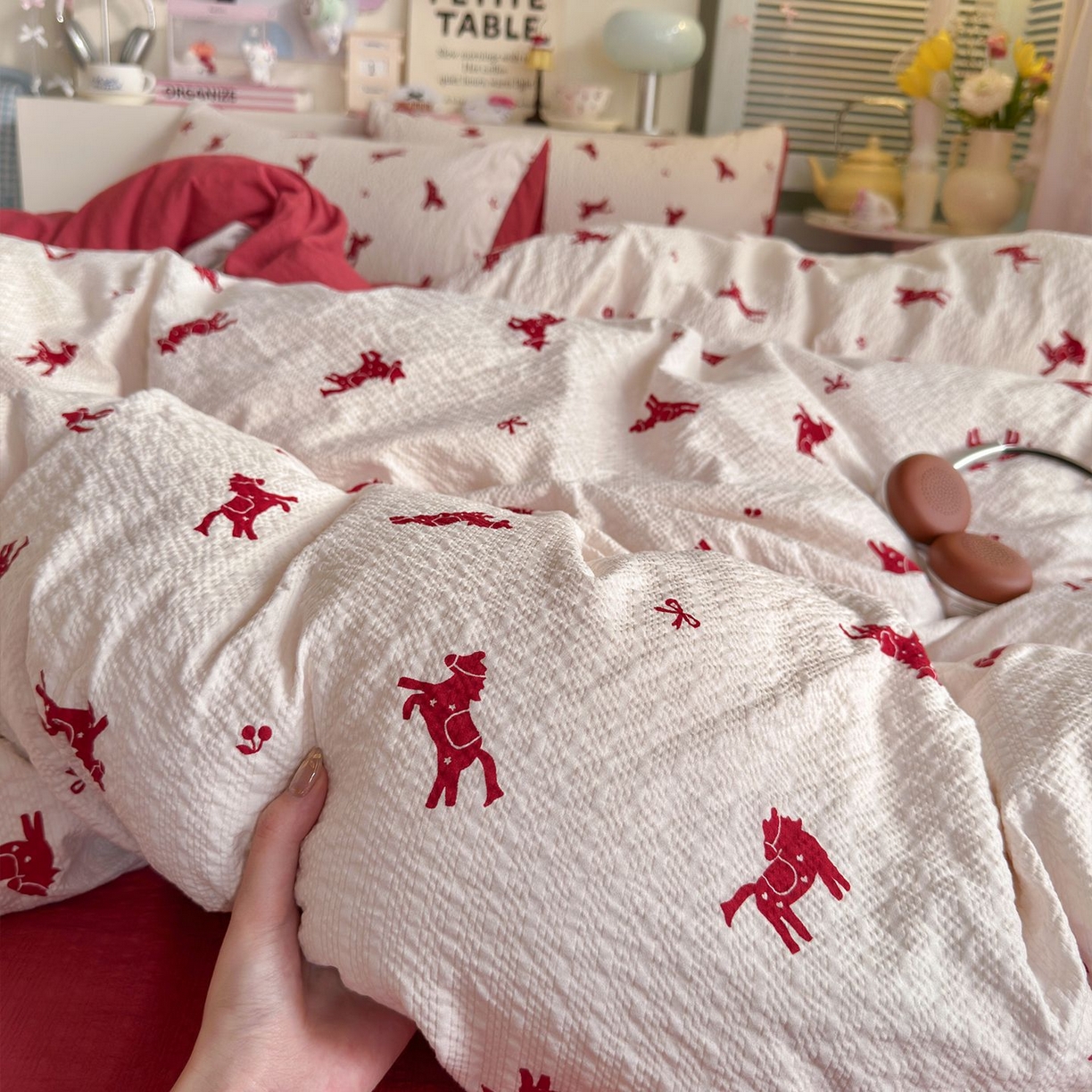 91家纺网 家纺一手货源 找家纺 优选 2026新款110g小清新高克重高品质直播热卖款A类泡芙棉双层纱四件套 马上有钱