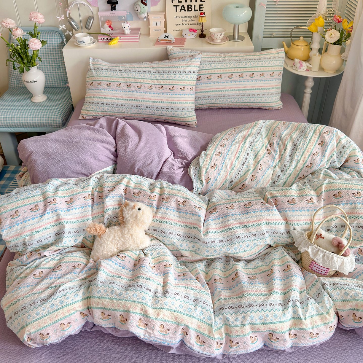 91家纺网 家纺一手货源 找家纺 优选 2026新款110g小清新高克重高品质直播热卖款A类泡芙棉双层纱四件套 童年木马