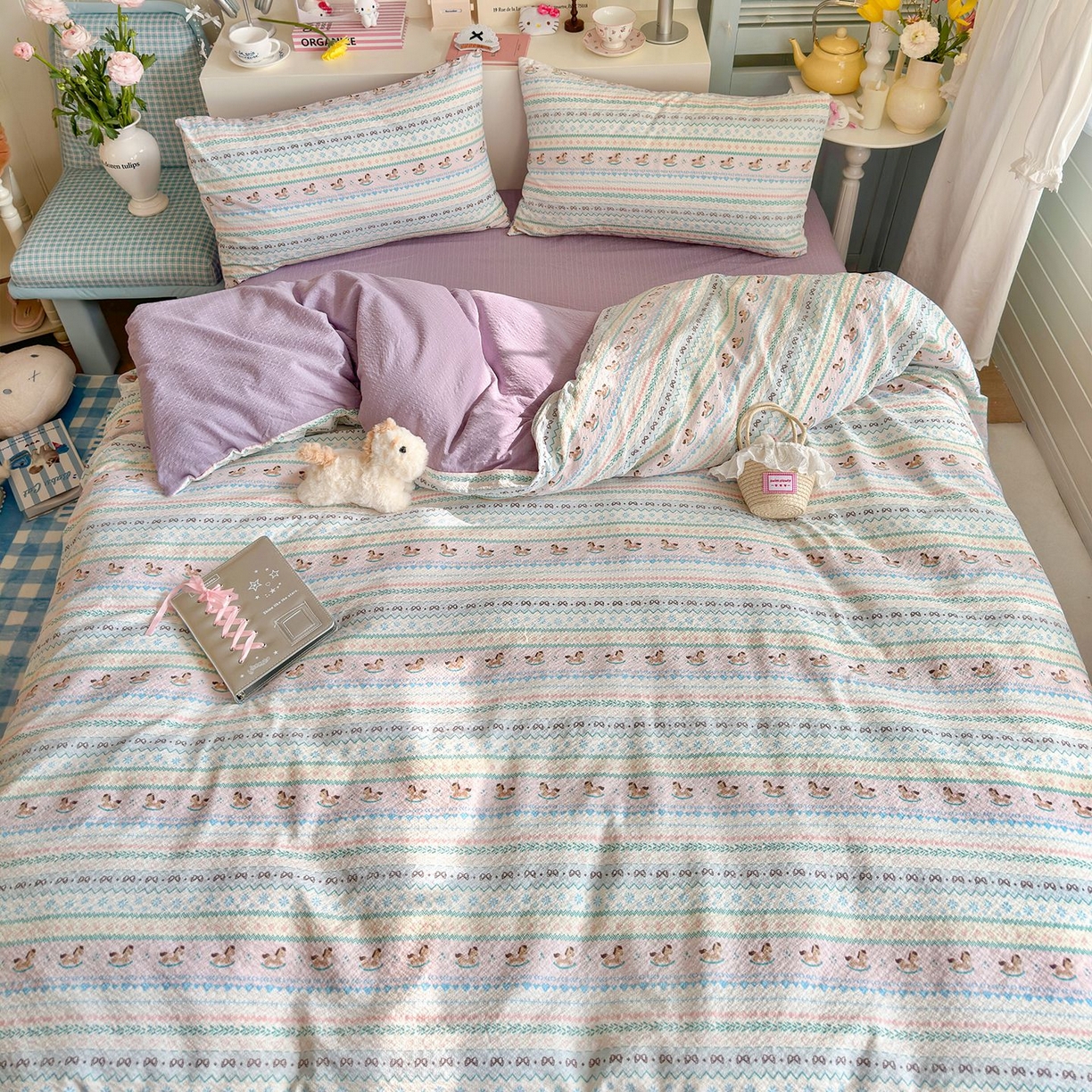 91家纺网 家纺一手货源 找家纺 优选 2026新款110g小清新高克重高品质直播热卖款A类泡芙棉双层纱四件套 童年木马