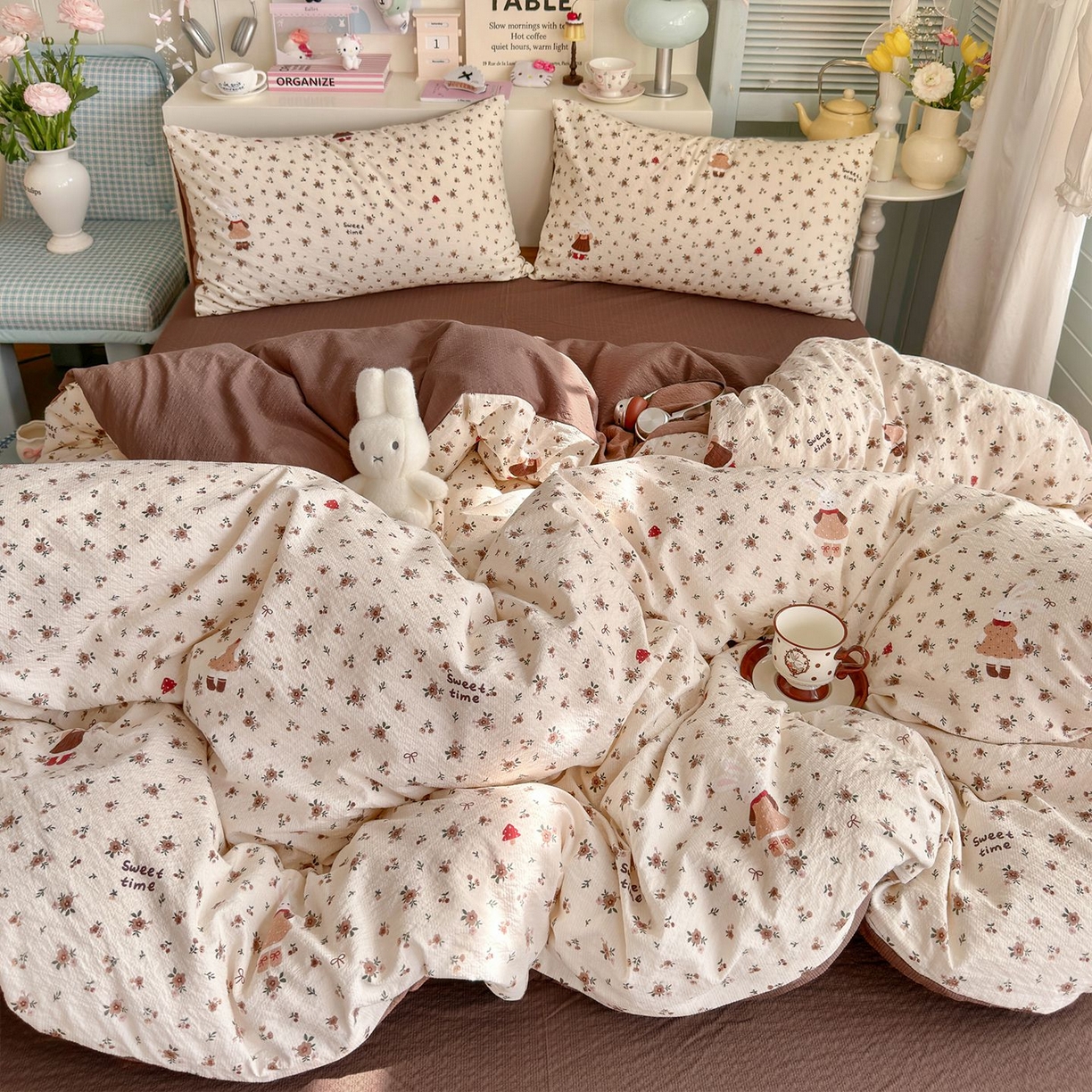 91家纺网 家纺一手货源 找家纺 优选 2026新款110g小清新高克重高品质直播热卖款A类泡芙棉双层纱四件套 兔兔后花园