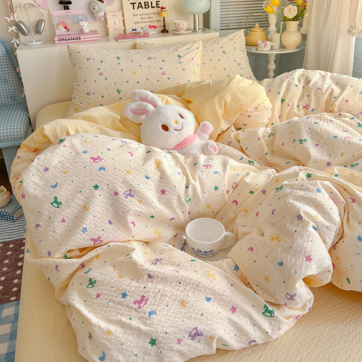 91家纺网 家纺一手货源 找家纺 优选 2026新款110g小清新高克重高品质直播热卖款A类泡芙棉双层纱四件套 绚烂星空