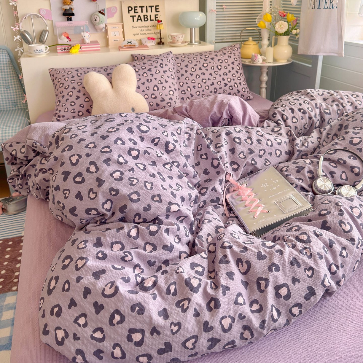 91家纺网 家纺一手货源 找家纺 优选 2026新款110g小清新高克重高品质直播热卖款A类泡芙棉双层纱四件套 紫豹纹