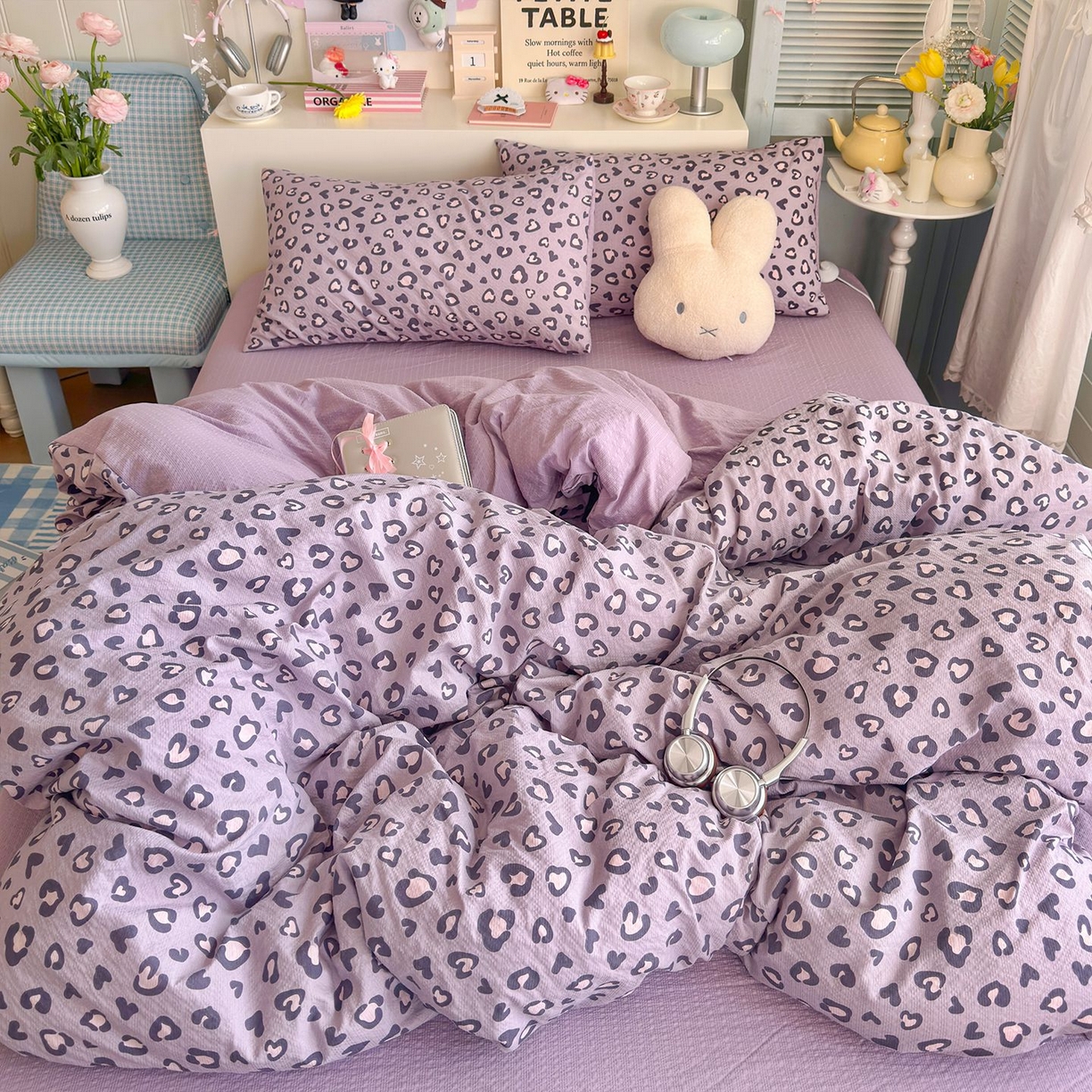 91家纺网 家纺一手货源 找家纺 优选 2026新款110g小清新高克重高品质直播热卖款A类泡芙棉双层纱四件套 紫豹纹