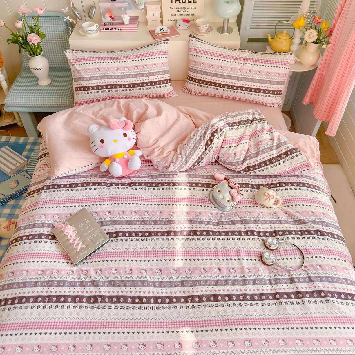 91家纺网 家纺一手货源 找家纺 优选 2026新款110g小清新高克重高品质直播热卖款A类泡芙棉双层纱四件套 kitty甜梦窝