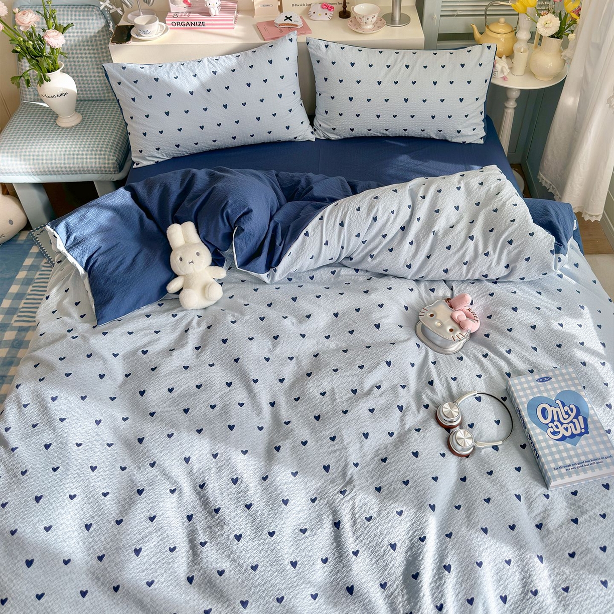 91家纺网 家纺一手货源 找家纺 优选良品 2026新款小清新110g高品质直播热卖款A类泡芙棉双层纱四件套 蓝调心心