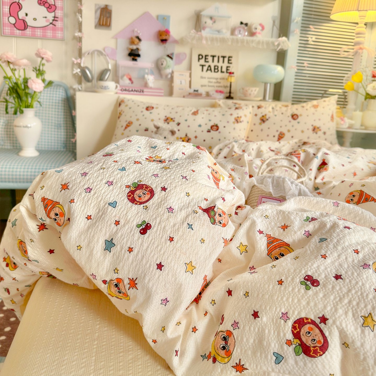 91家纺网 家纺一手货源 找家纺 优选良品 2026新款小清新110g高品质直播热卖款A类泡芙棉双层纱四件套 苹果星星人