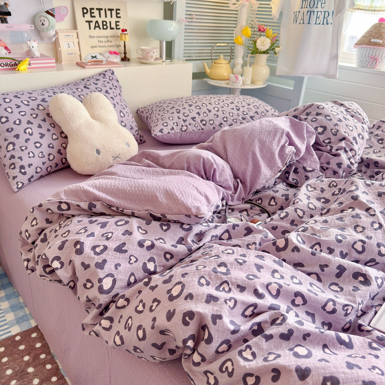 91家纺网 家纺一手货源 找家纺 优选良品 2026新款小清新110g高品质直播热卖款A类泡芙棉双层纱四件套 紫豹纹