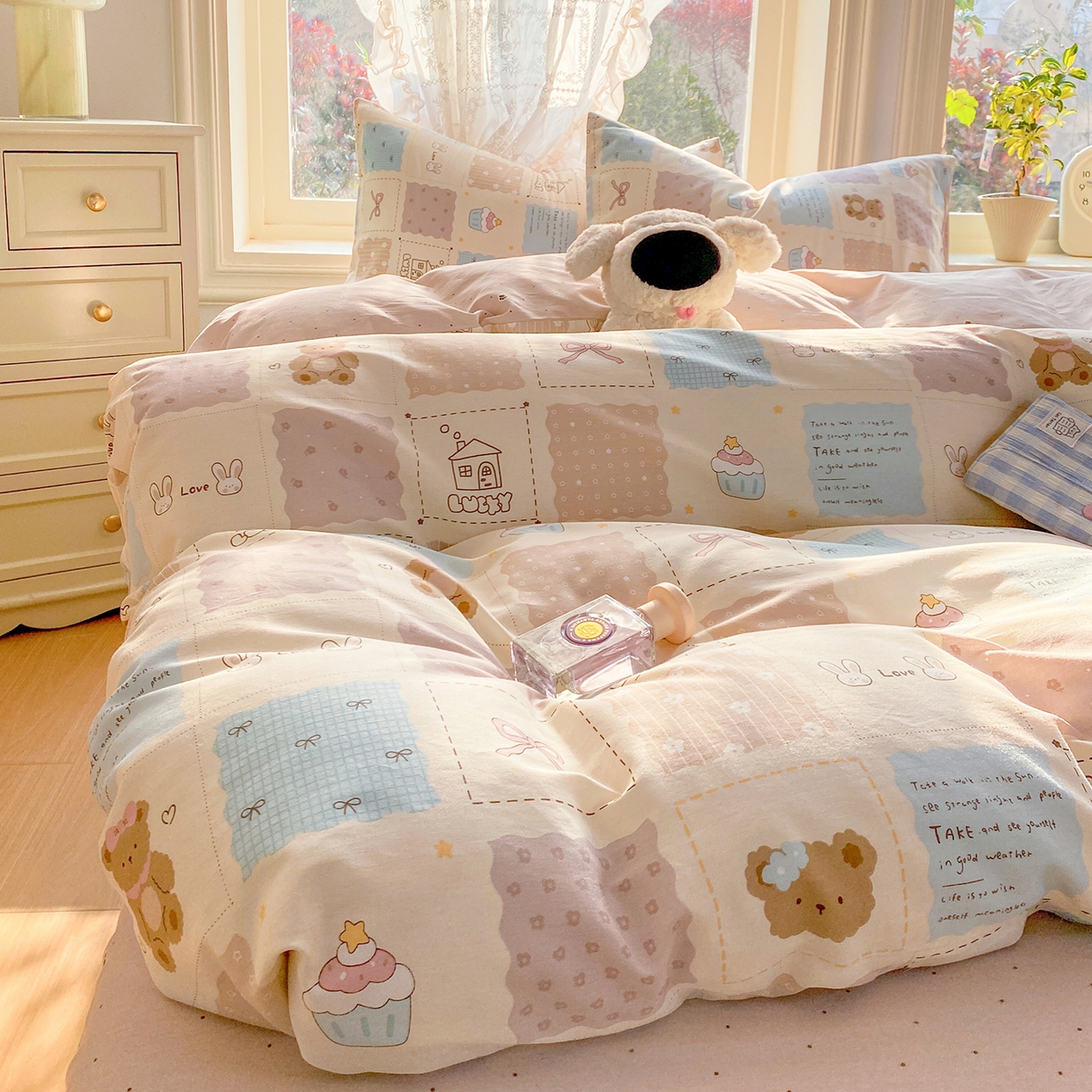 91家纺网 家纺一手货源 找家纺 （总）黑马家居 2026新款13070全棉印花小清新卡通花卉单品被套系列