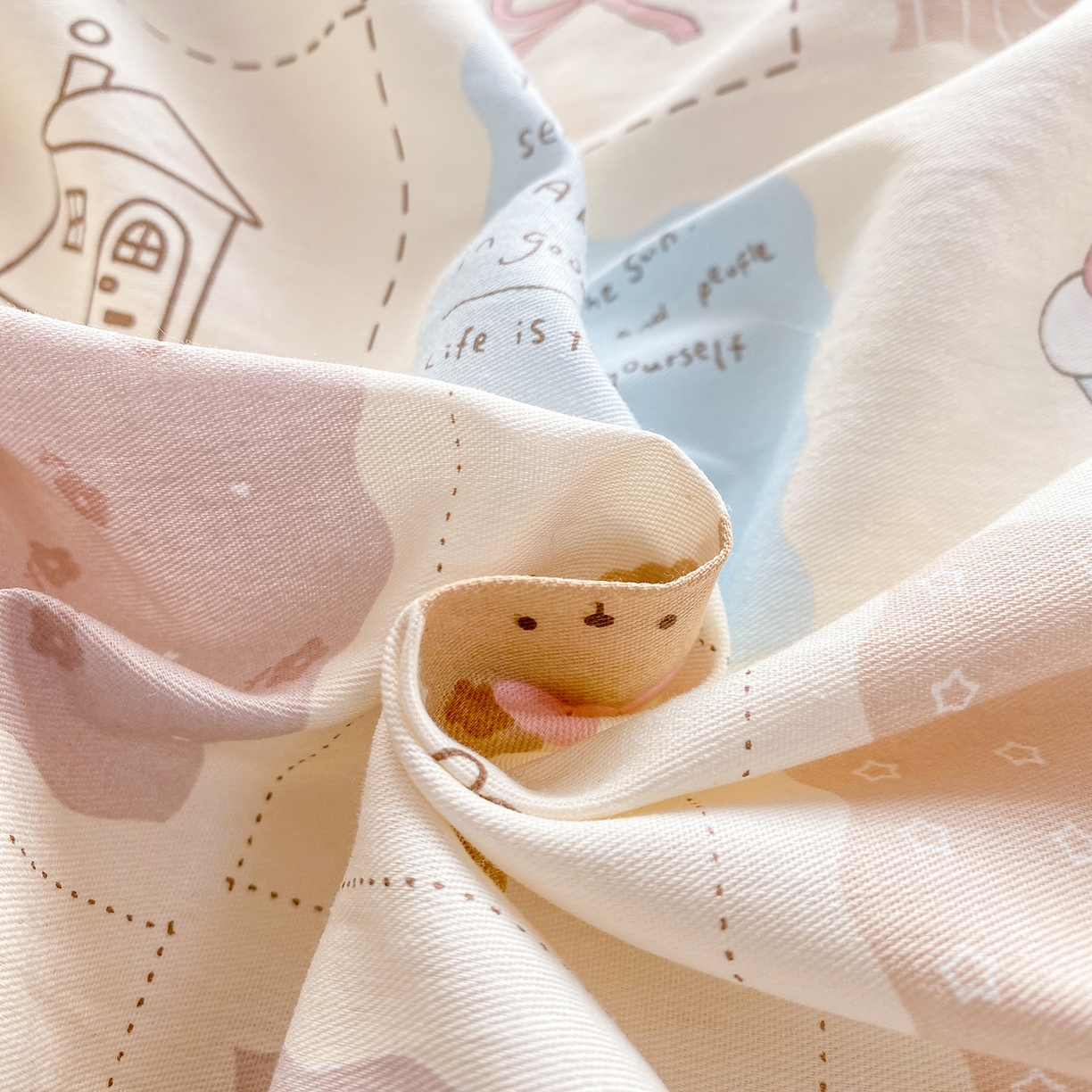 91家纺网 家纺一手货源 找家纺 （总）黑马家居 2026新款13070全棉印花小清新卡通花卉单品被套系列