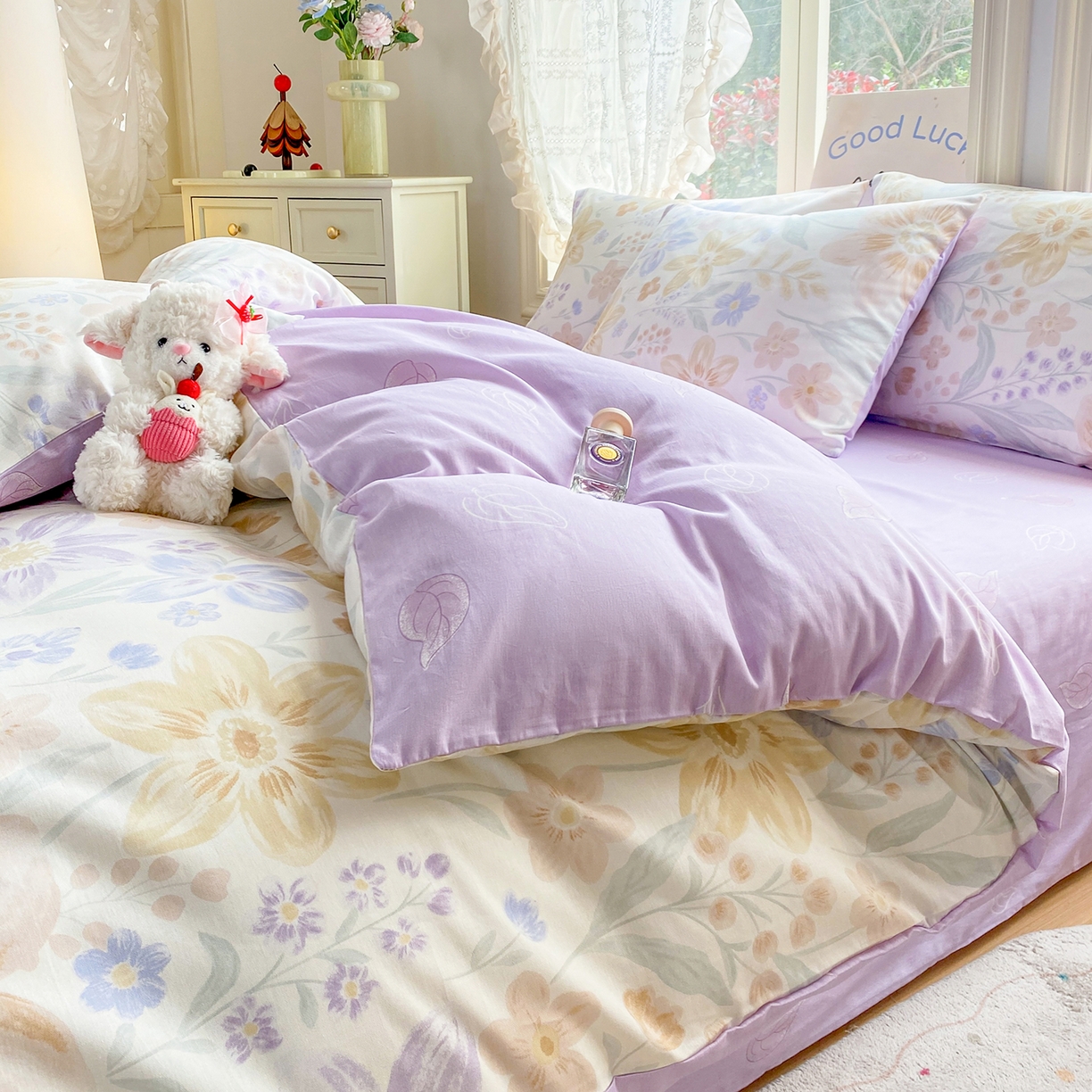 91家纺网 家纺一手货源 找家纺 黑马家居 2026新款13070全棉印花小清新卡通花卉单品被套系列 堇紫盈香