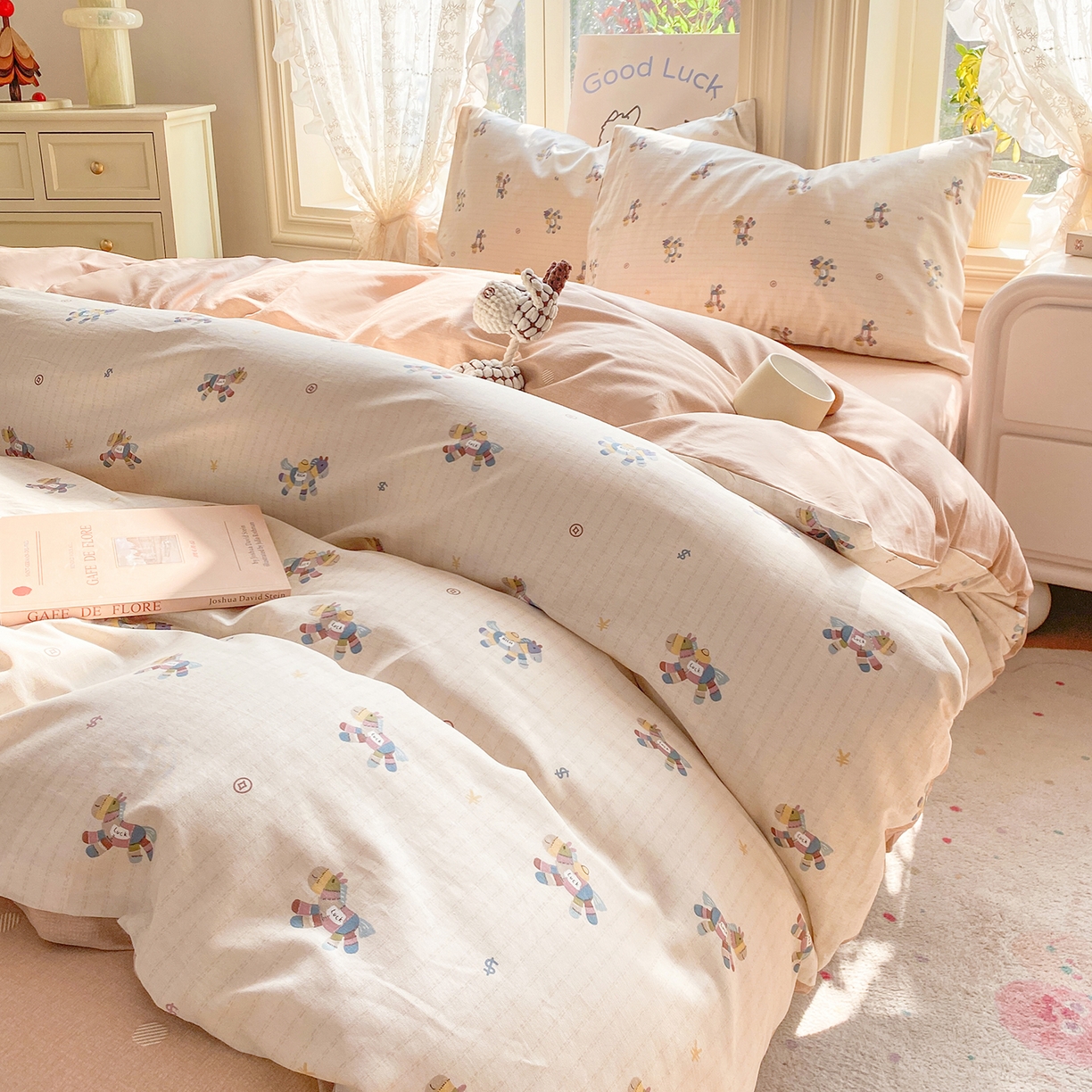 91家纺网 家纺一手货源 找家纺 黑马家居 2026新款13070全棉印花小清新卡通花卉单品被套系列 马上有钱