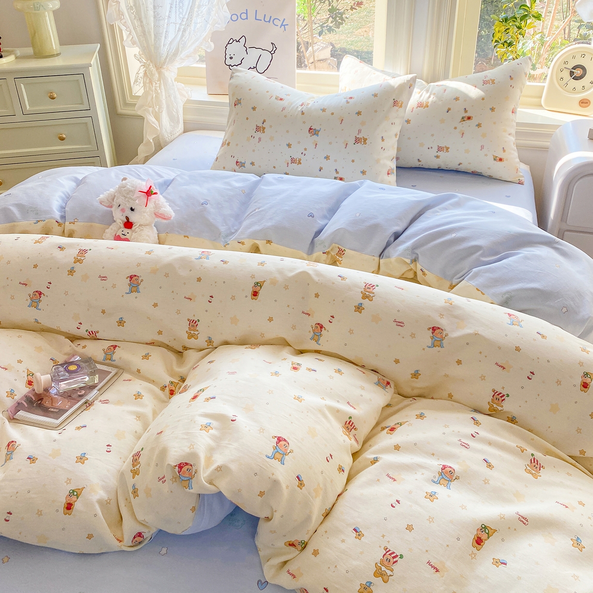 91家纺网 家纺一手货源 找家纺 黑马家居 2026新款13070全棉印花小清新卡通花卉单品被套系列 魔法星星人