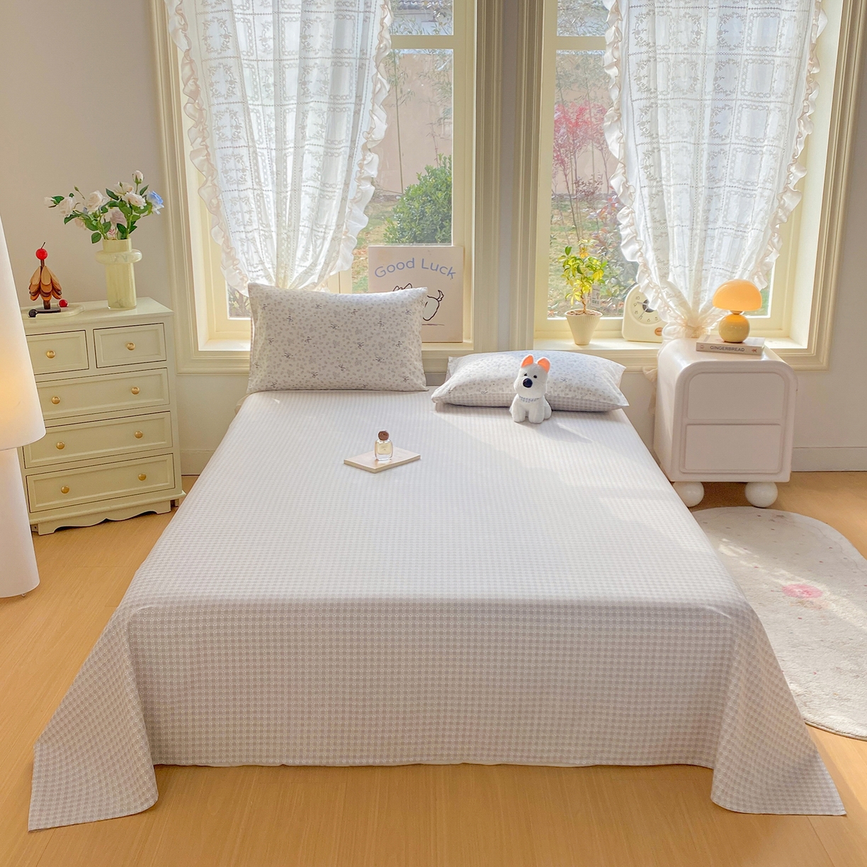 91家纺网 家纺一手货源 找家纺 黑马家居 2026新款13070全棉印花小清新卡通花卉单品被套系列 墨蝶