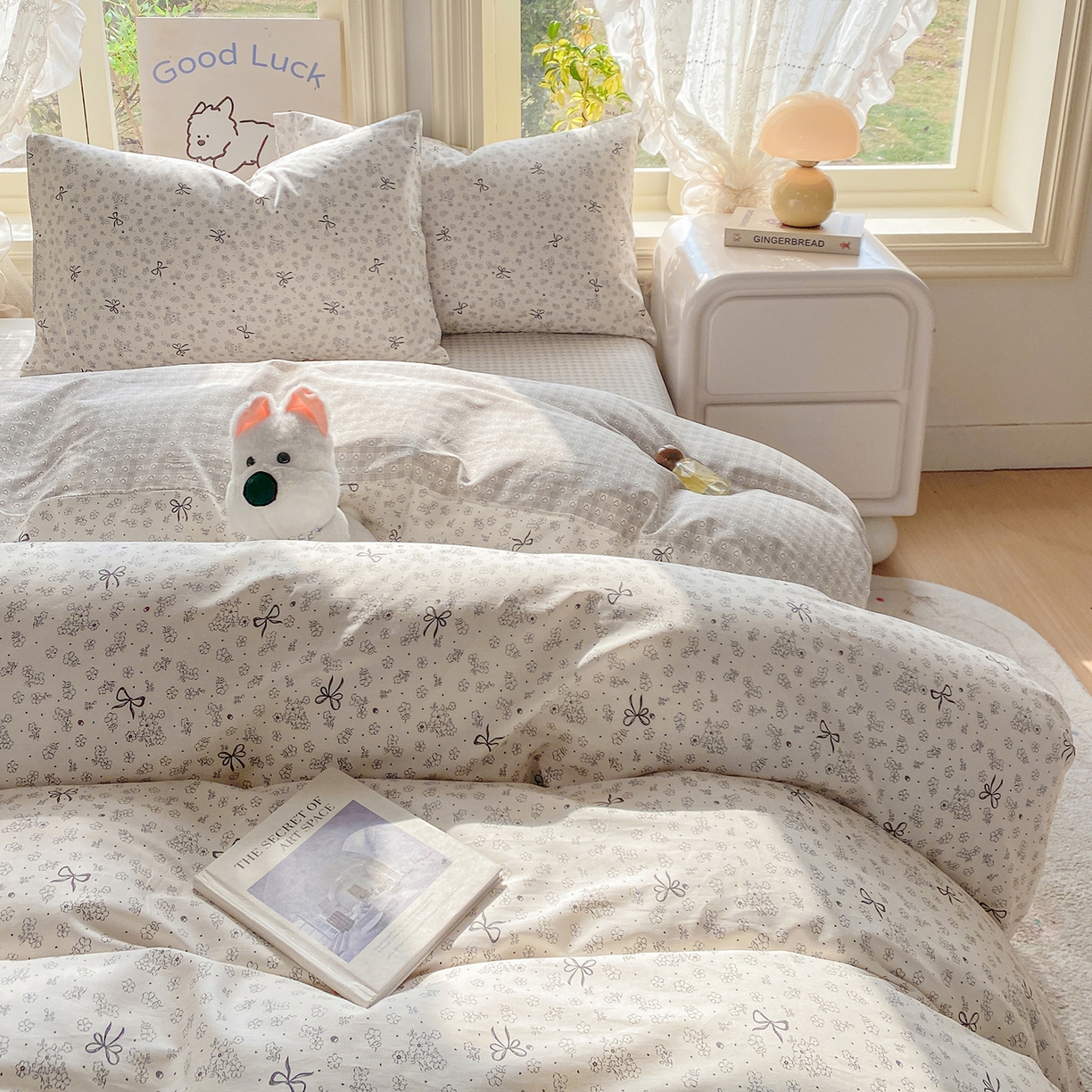 91家纺网 家纺一手货源 找家纺 黑马家居 2026新款13070全棉印花小清新卡通花卉单品被套系列 墨蝶