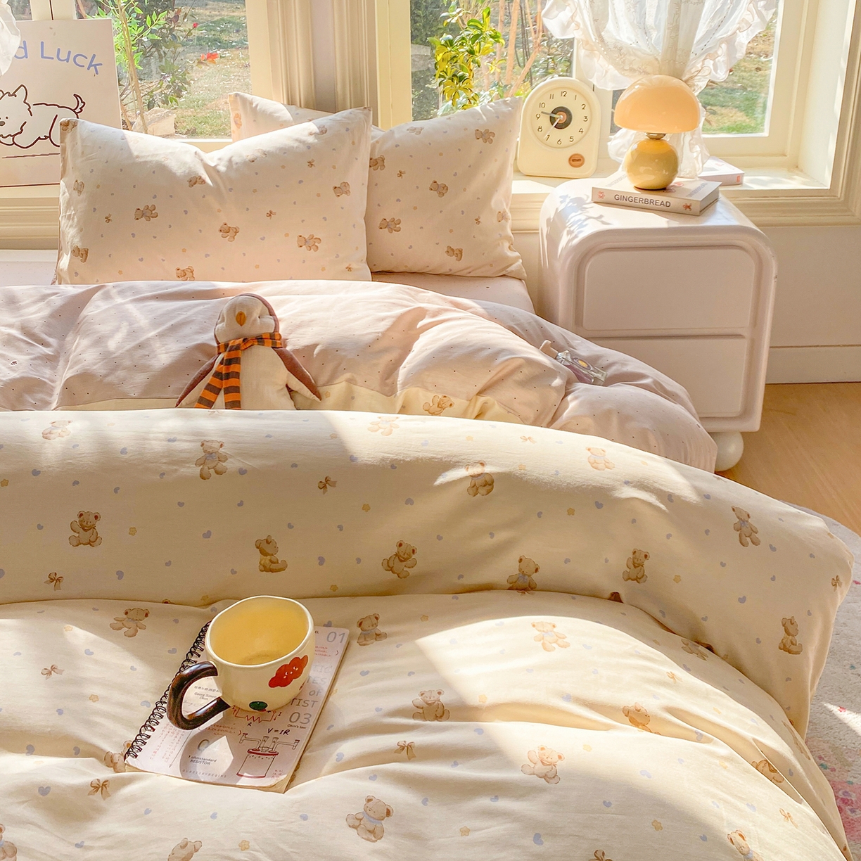 91家纺网 家纺一手货源 找家纺 黑马家居 2026新款13070全棉印花小清新卡通花卉单品被套系列 泡泡熊