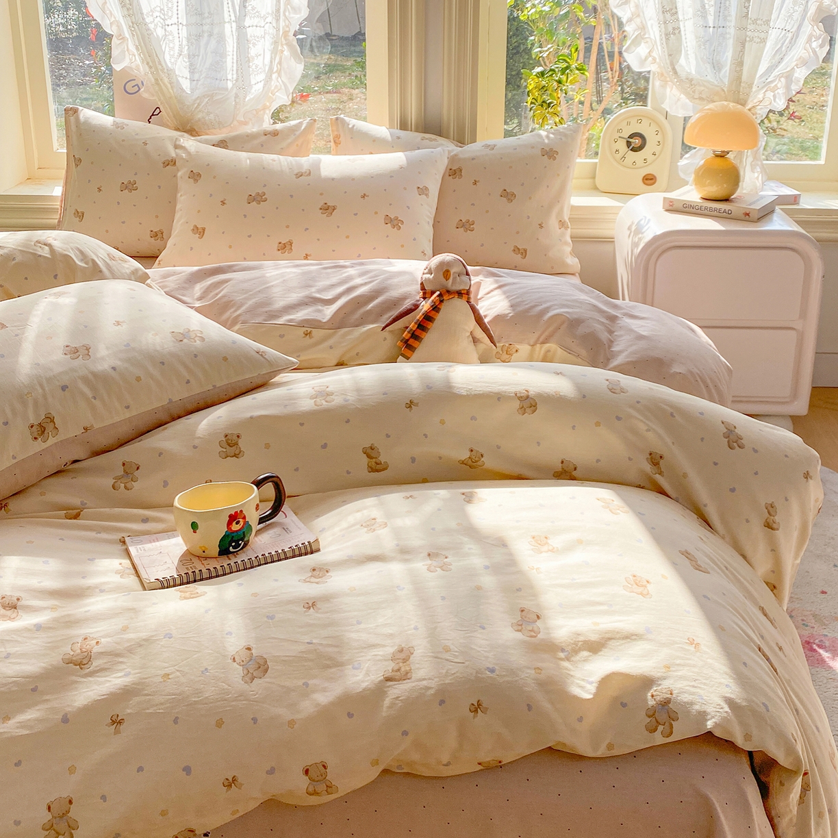 91家纺网 家纺一手货源 找家纺 黑马家居 2026新款13070全棉印花小清新卡通花卉单品被套系列 泡泡熊