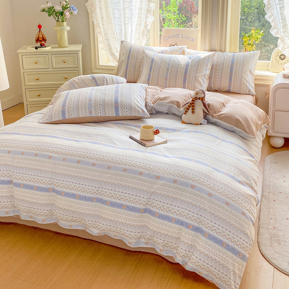 91家纺网 家纺一手货源 找家纺 黑马家居 2026新款13070全棉印花小清新卡通花卉单品被套系列 塞浦路斯