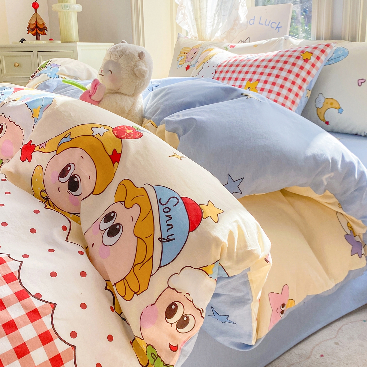 91家纺网 家纺一手货源 找家纺 黑马家居 2026新款13070全棉印花小清新卡通花卉单品被套系列 晚安星星人